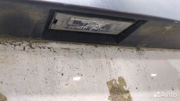 Дверь задняя левая Opel Vivaro