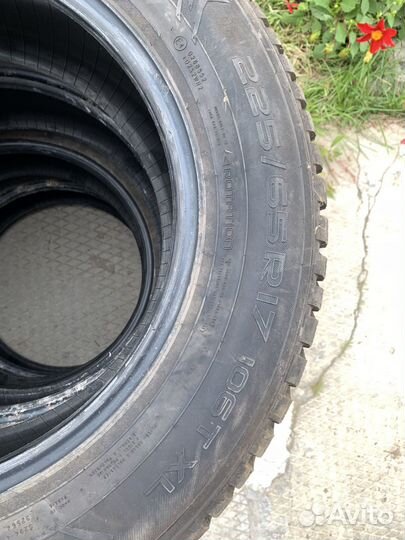 Nokian Tyres Hakkapeliitta 8 SUV 225/65 R17 106T