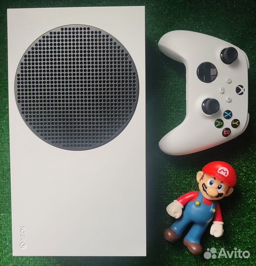 Xbox Series S и GamePass с играми уже внутри