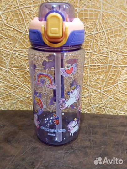 Поильник с трубочкой