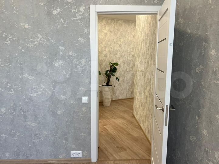 2-к. квартира, 65,4 м², 25/25 эт.