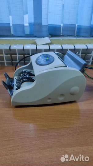 Счетчик банкнот NEO Pro 40U
