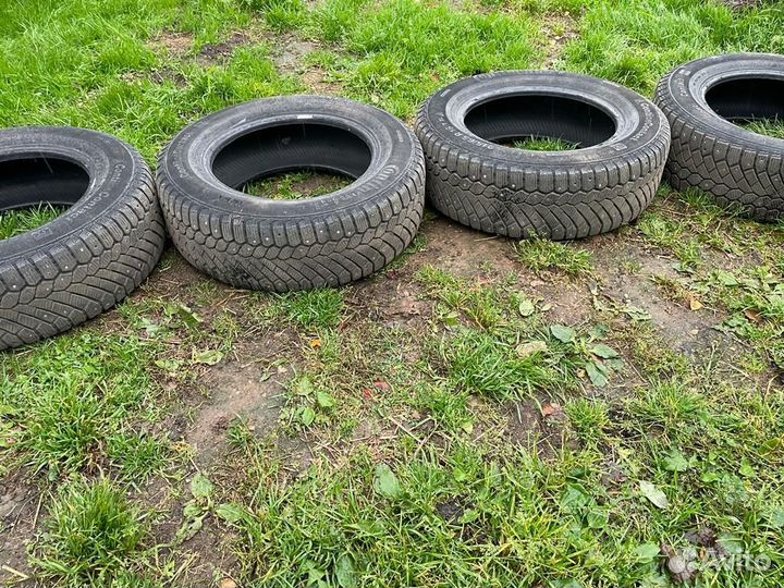 Continental Conti4x4Contact 21.5/65 R16
