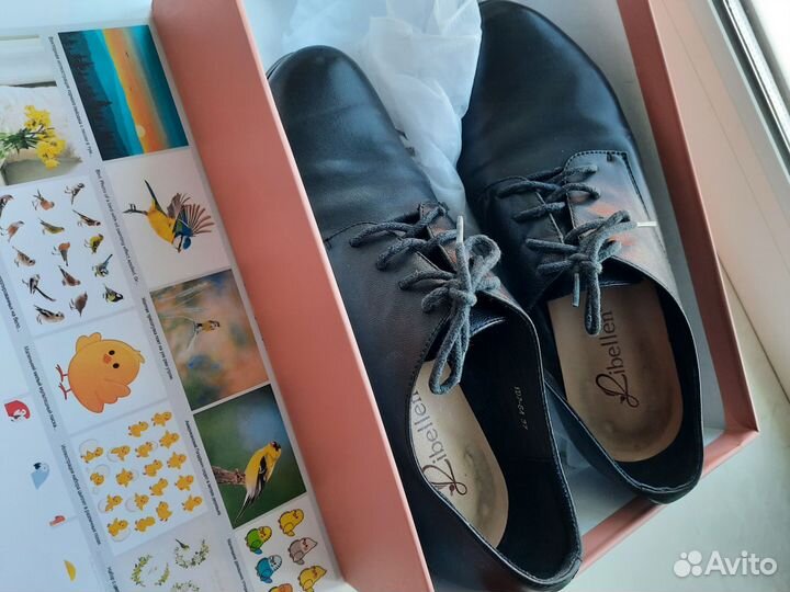 Туфли 37р со шнуровкой