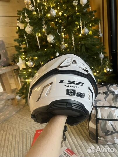 Продаю топовый шлем модуляр LS2 FF900 Valiant II