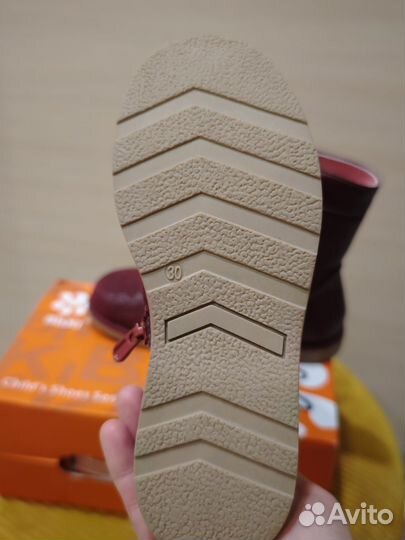 Ботинки демисезонные для девочки 30 размер