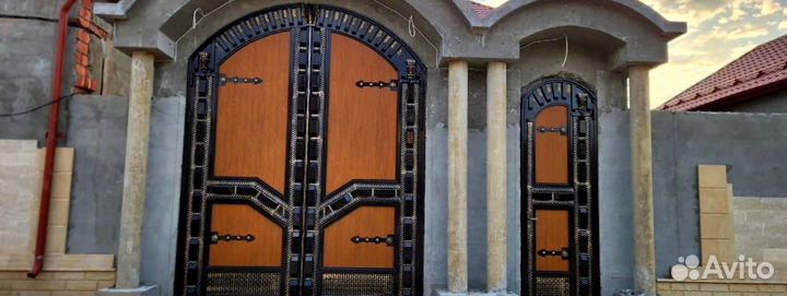 Ворота в Махачкале в красивом дизайне