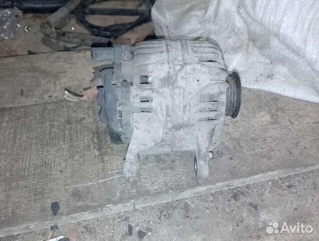 Генератор Митсубиси Каризма 1.6 4G92