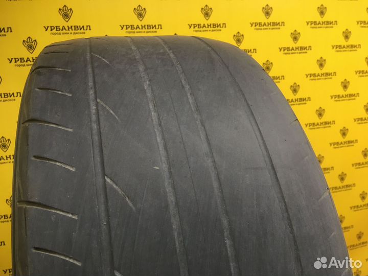 Yokohama Advan Fleva V701 245/40 R17 95W