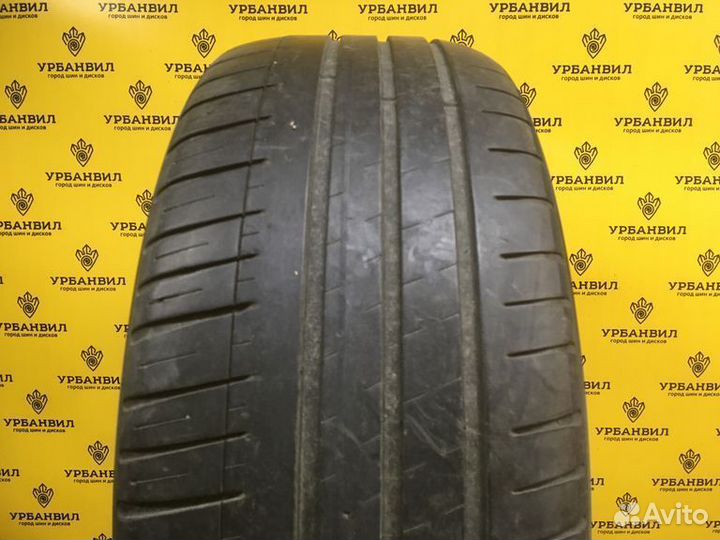 Michelin Pilot Sport 3 235/45 R18 98Y
