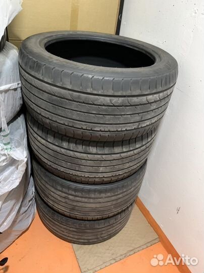 Kumho Crugen HP71 295/40 R20 110Y