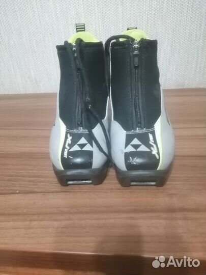 Лыжные ботинки fischer