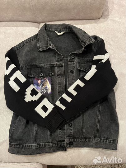 Джинсовая куртка