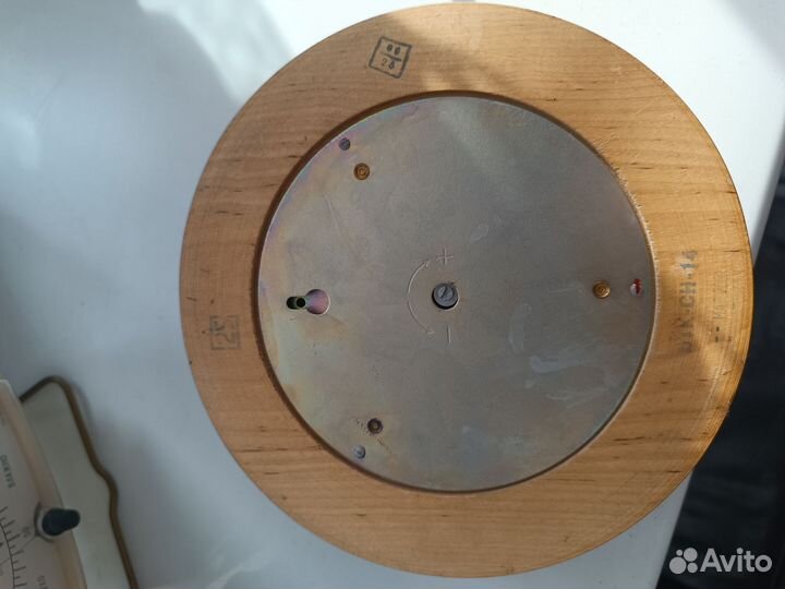 Барометр настенный утес