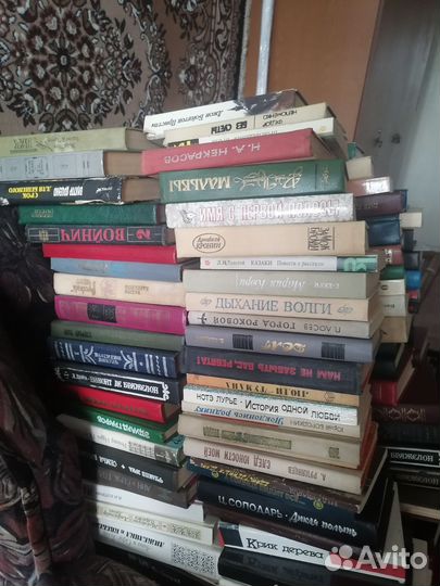 Книги отдам бесплатно