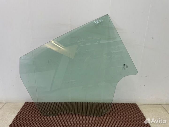 Стекло двери заднее правое LADA X-Ray