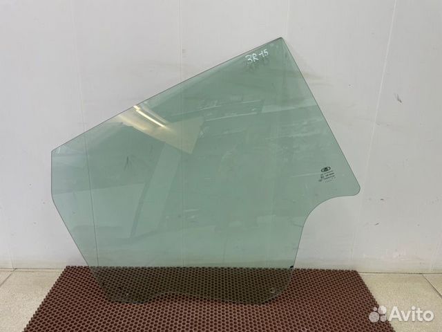 Стекло двери заднее правое LADA X-Ray
