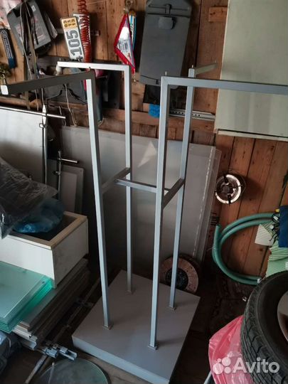 Вешалка напольная