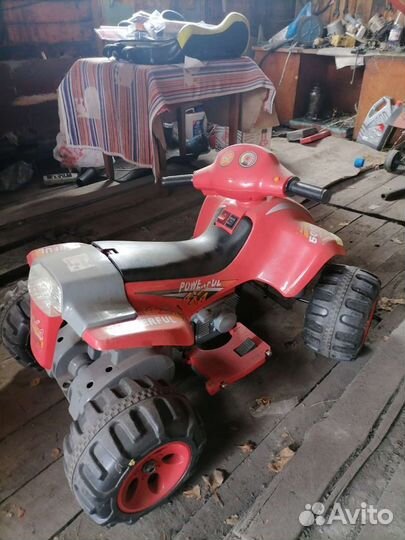 Детский квадроцикл на аккумуляторе