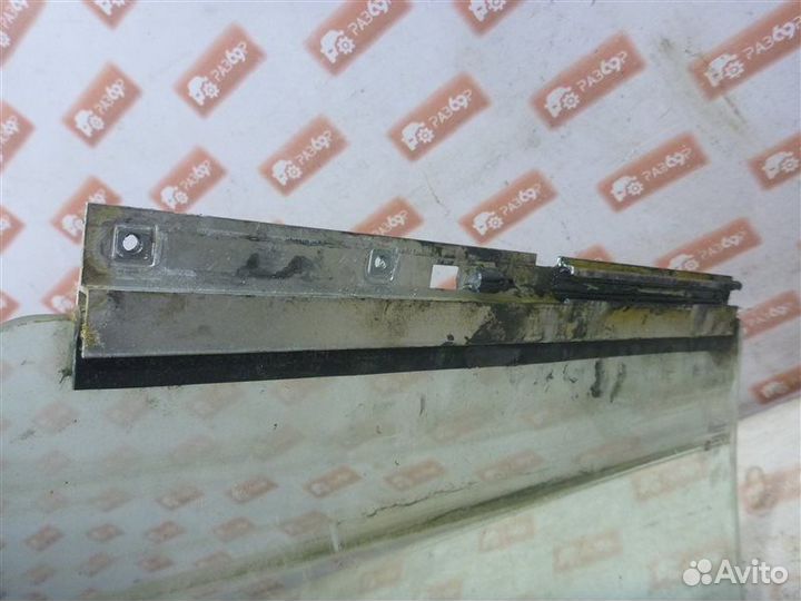 Стекло двери переднее левое Opel Corsa F68 Z12XE