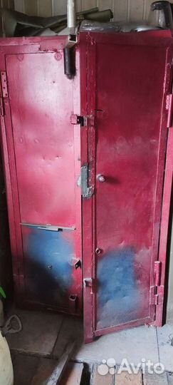 Шкаф металлический,сейф