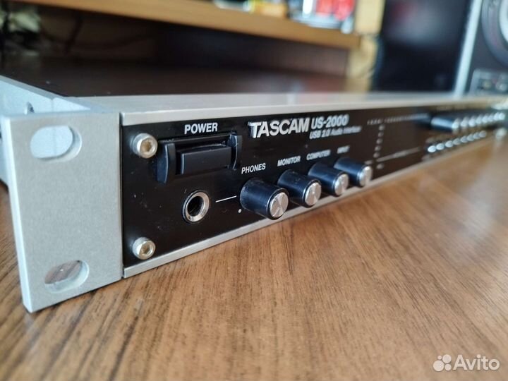 Звуковая карта Tascam US-2000 (16 входов)