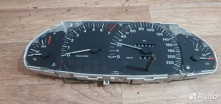 Панель приборов Opel Omega B 1994-2003