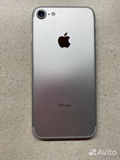 iPhone 7, 128 ГБ