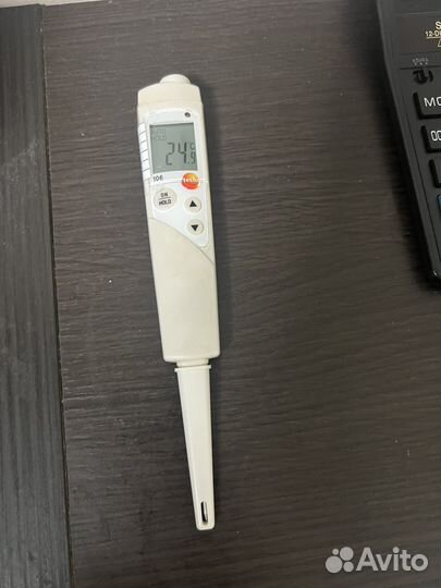 Термометр Testo 106