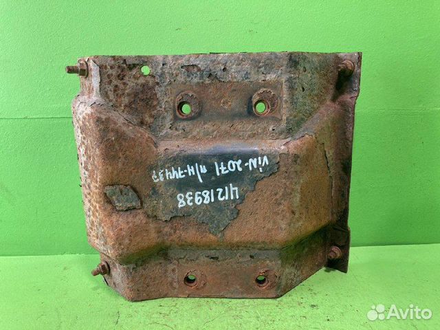 Кронштейн крепления подножки кабины iveco stralis