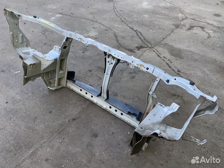 Телевизор (рамка радиатора) Suzuki Aerio RD51S