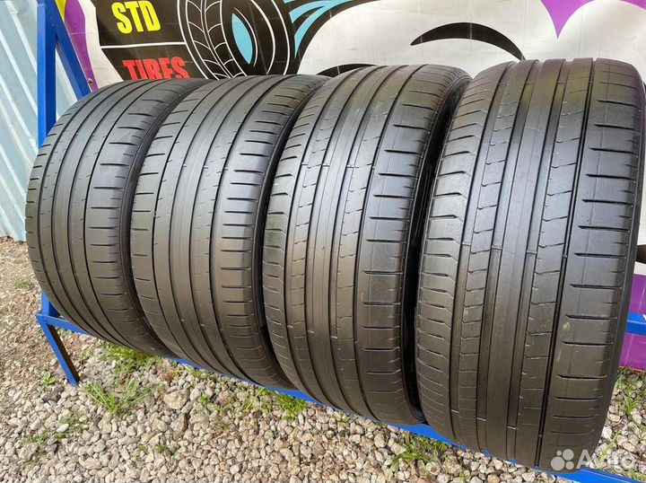 Pirelli P Zero PZ4 245/45 R20