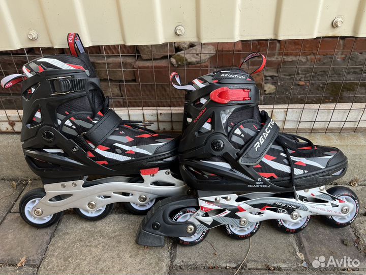 Роликовые коньки детские Reaction