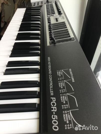 Миди-клавиатура Roland PCR-500