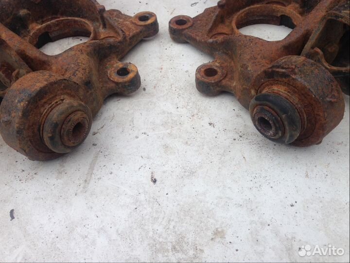 Кулак поворотный задний geely emgrand x7