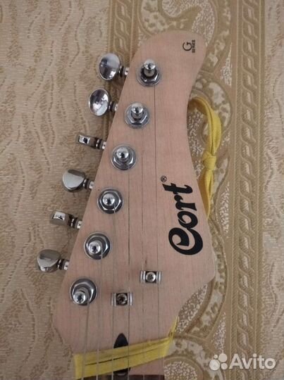 Электро-гитара