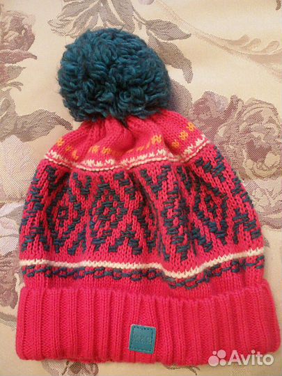 Две шапки Maximo 51 и 55
