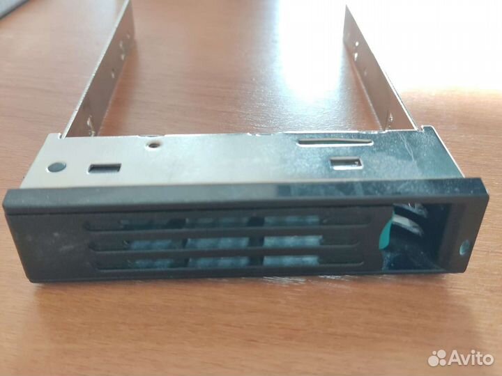 Салазки для hdd intel