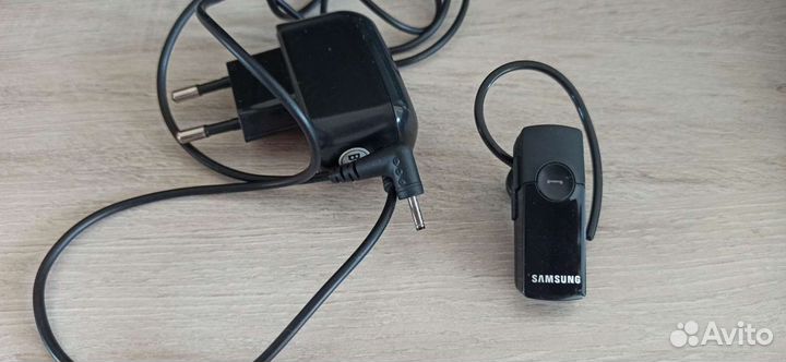 Bluetooth гарнитура samsung wep 450