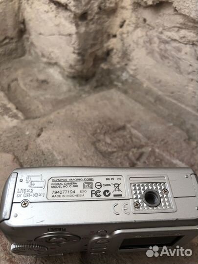 Olympus camedia c-180 компактный фотоаппарат