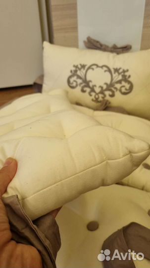 Бортики в кроватку