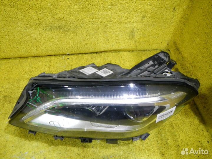 Фара левая Mercedes-Benz GLA-Class