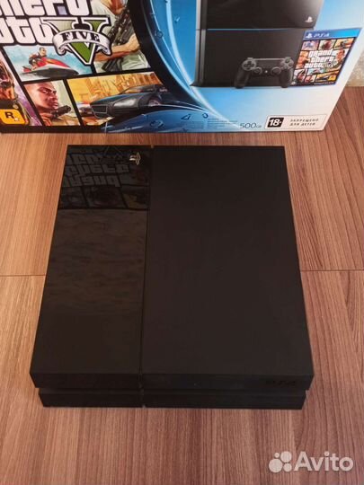 Sony PS4 + 400игр