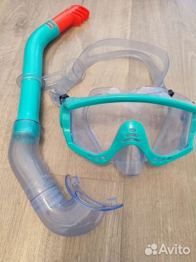 Маска и трубка для плавания