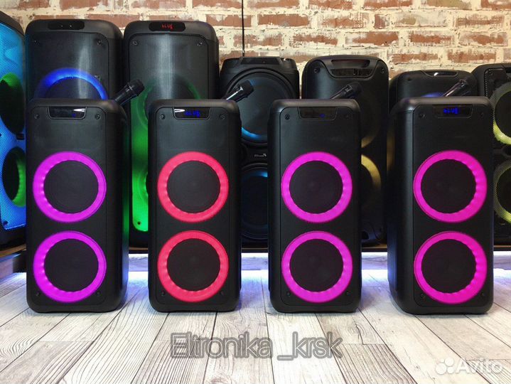 Портативная блютуз колонка с микрофоном
