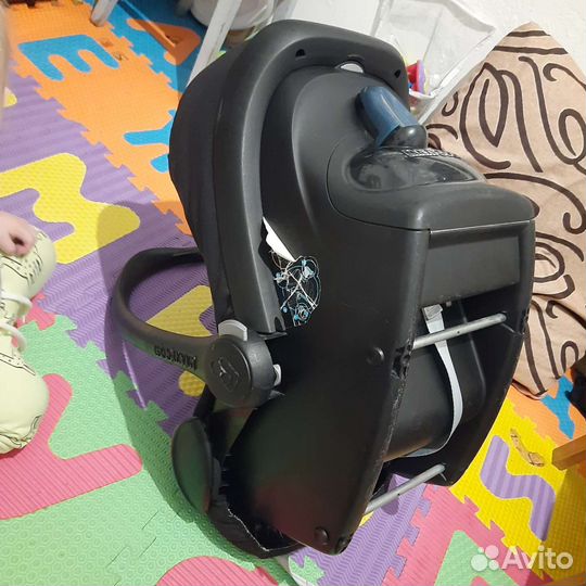 Автокресло Maxi-Cosi CabrioFix Crystal Black