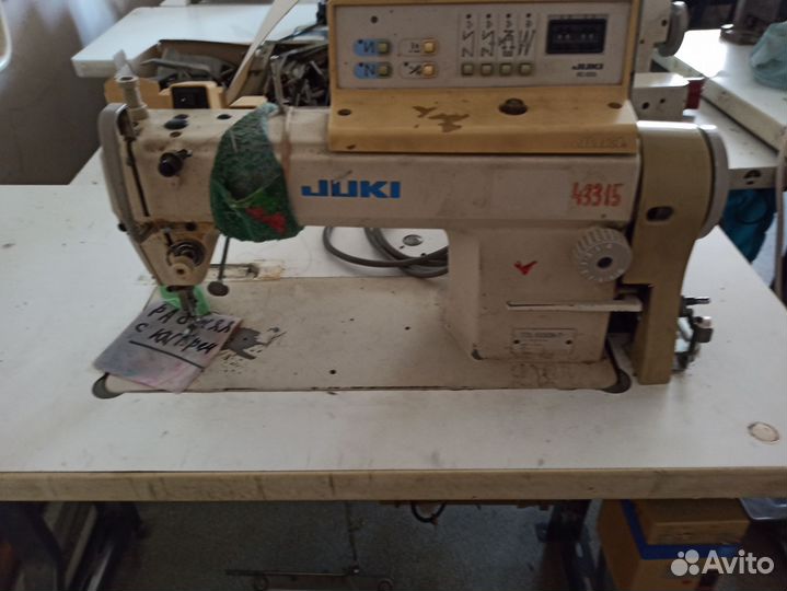 Швейная машинка бу прямострочка