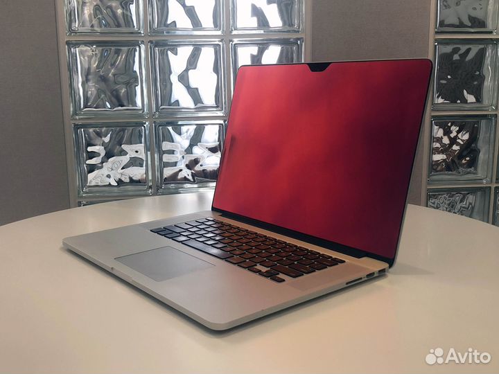 Macbook Pro 15 (Mid 2015)
