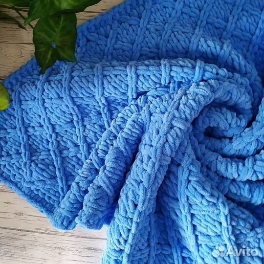 Плюшевый плед ручной работы