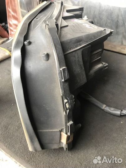 Фара прав. перед. Volvo XC90